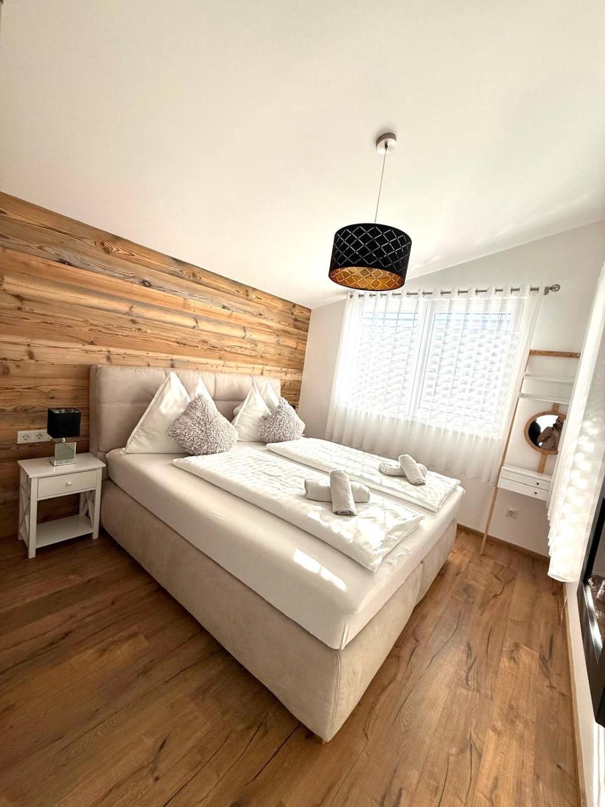 Ena Appartements Altenmarkt im Pongau Bagian luar foto